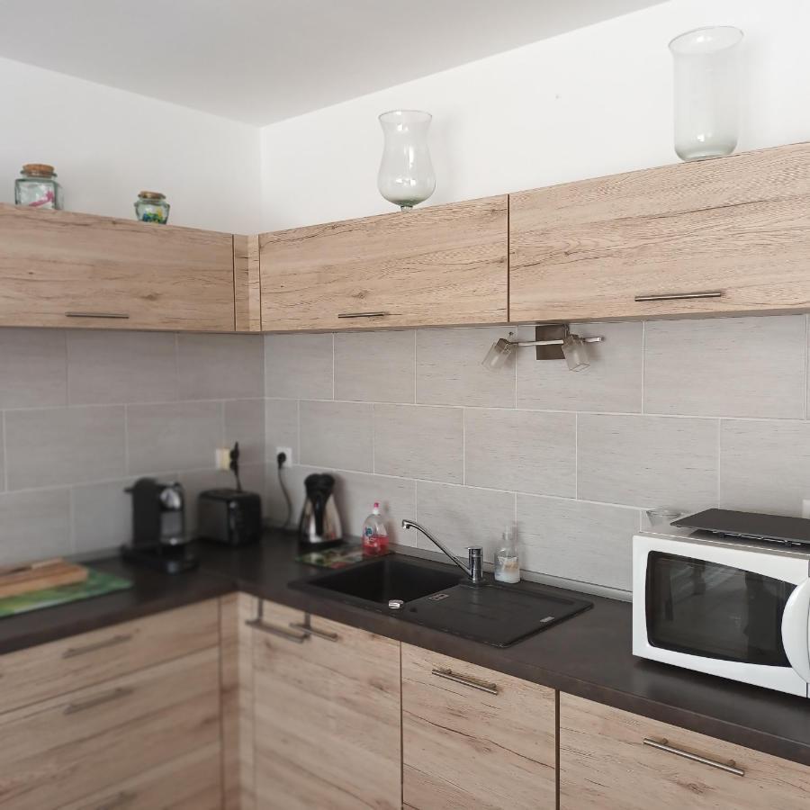 Paisible P2 Pour 4 Voyageurs Villa Saint-Gilles  Bagian luar foto